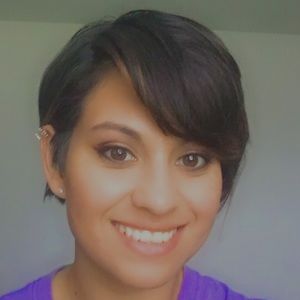 Meet your Posher, Jacqueline